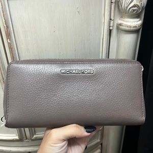 Brown Michael Kors Wallet